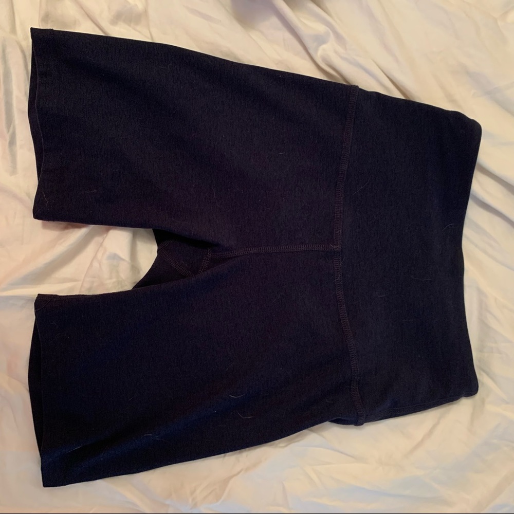 Beyond yoga biker shorts 6” navy S
